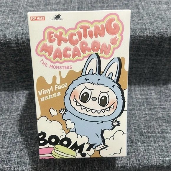 Labubu Exciting Macaron Toffee - Picture 2 of 5